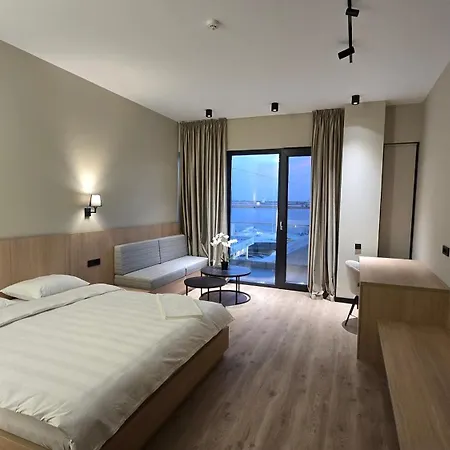 La Boutique 公寓式酒店 曼加利亚