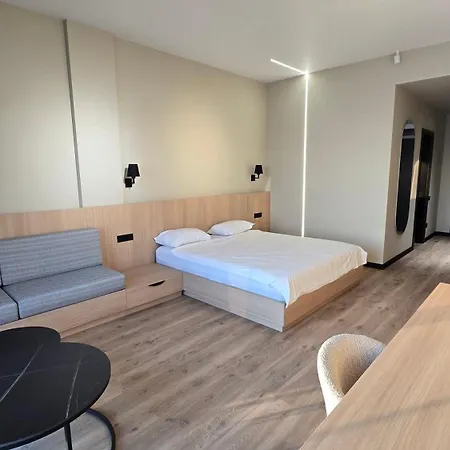 公寓式酒店 La Boutique 3*