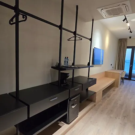 La Boutique 公寓式酒店 *